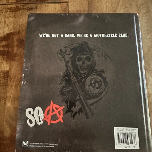 Sons of Anarchy The Official Collectors Edition Book Plus Comic Book - Picture 5 of 9